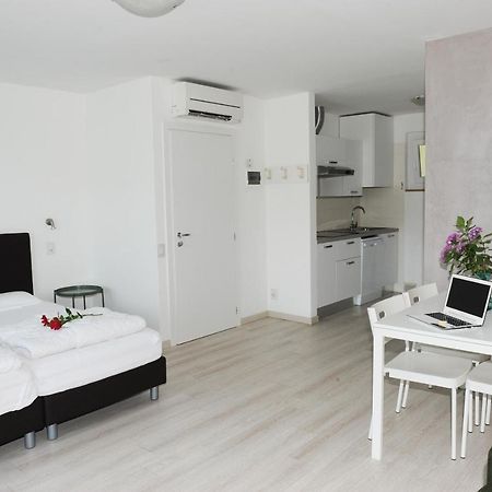 Residence Parco Lago Di Garda Malcesine Luaran gambar