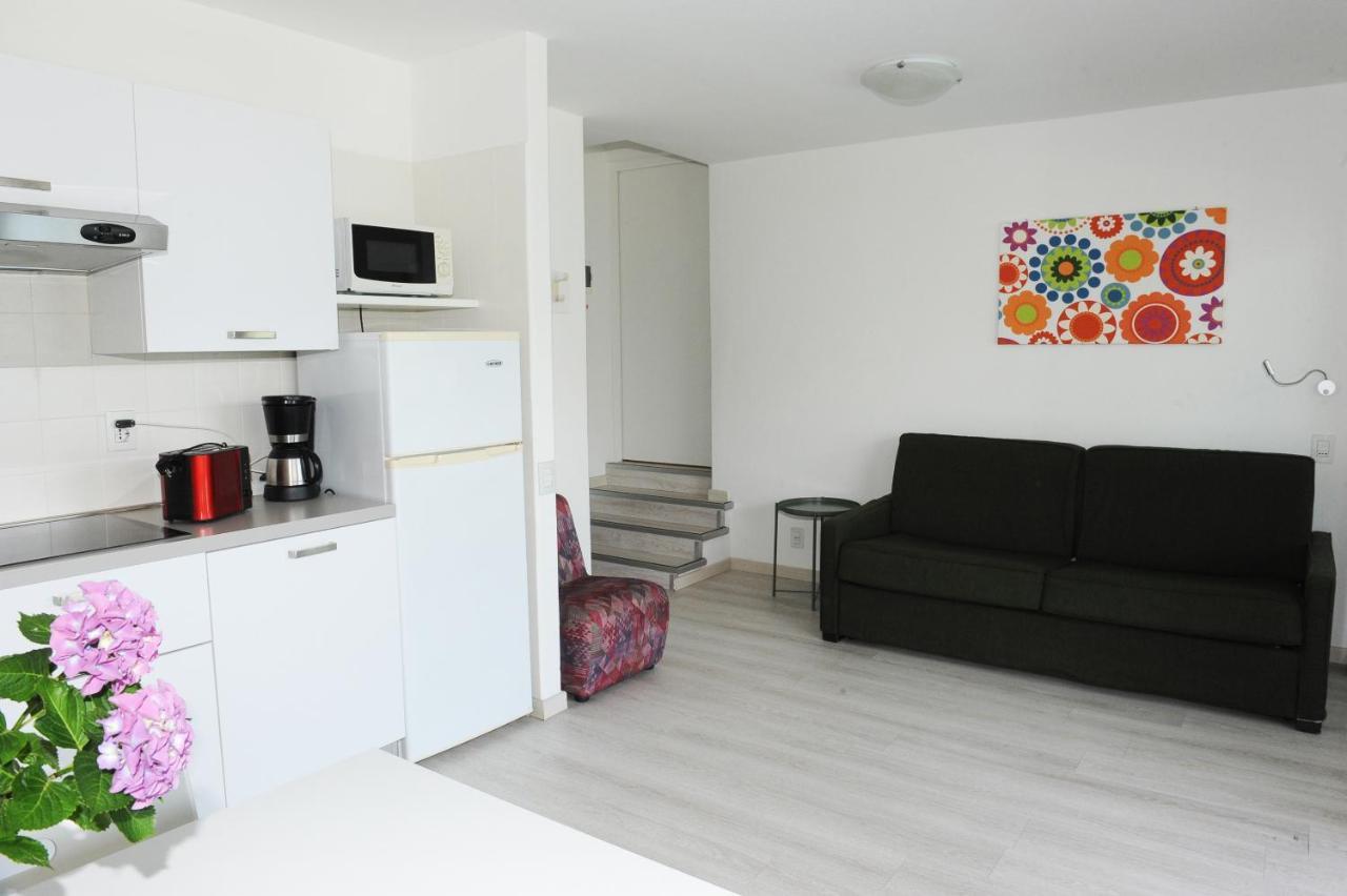 Residence Parco Lago Di Garda Malcesine Luaran gambar
