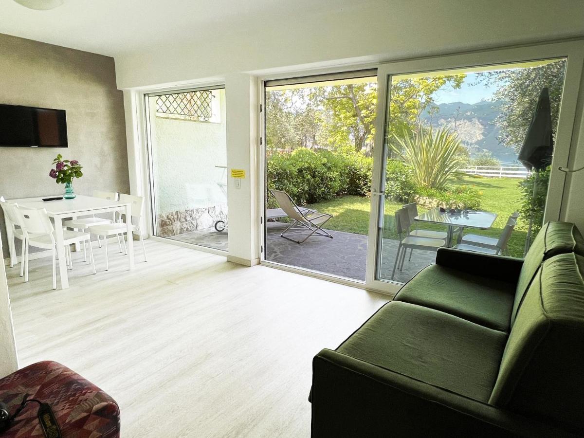 Residence Parco Lago Di Garda Malcesine Luaran gambar