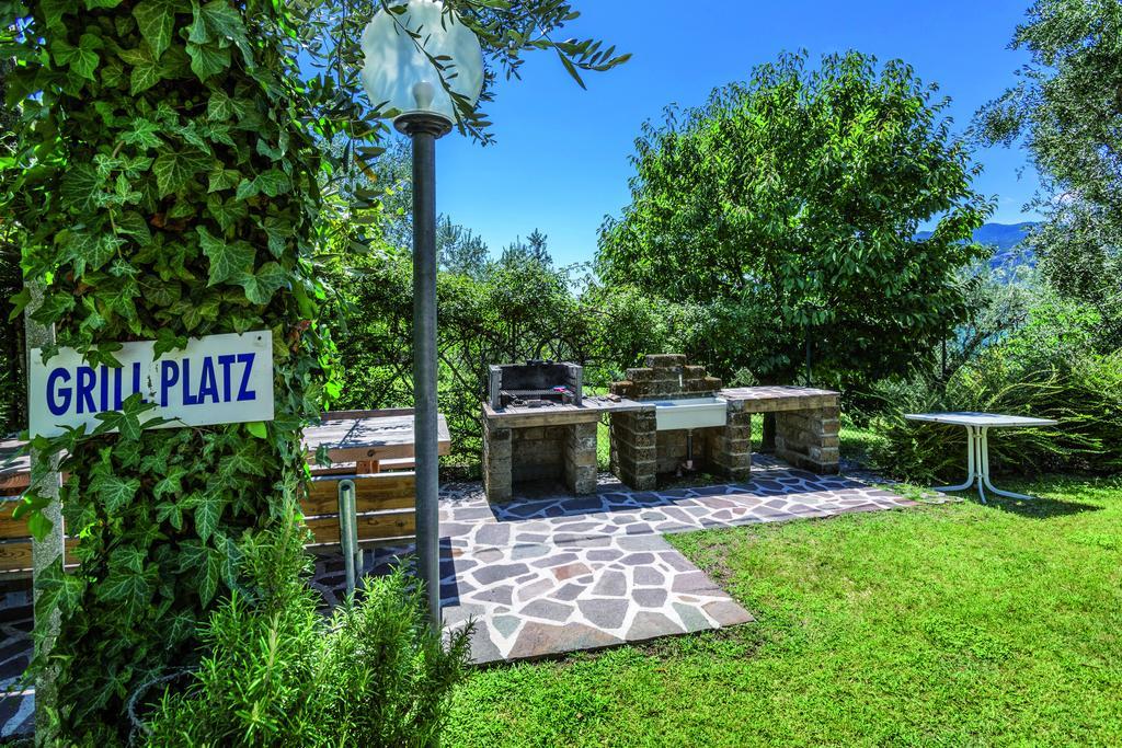Residence Parco Lago Di Garda Malcesine Luaran gambar