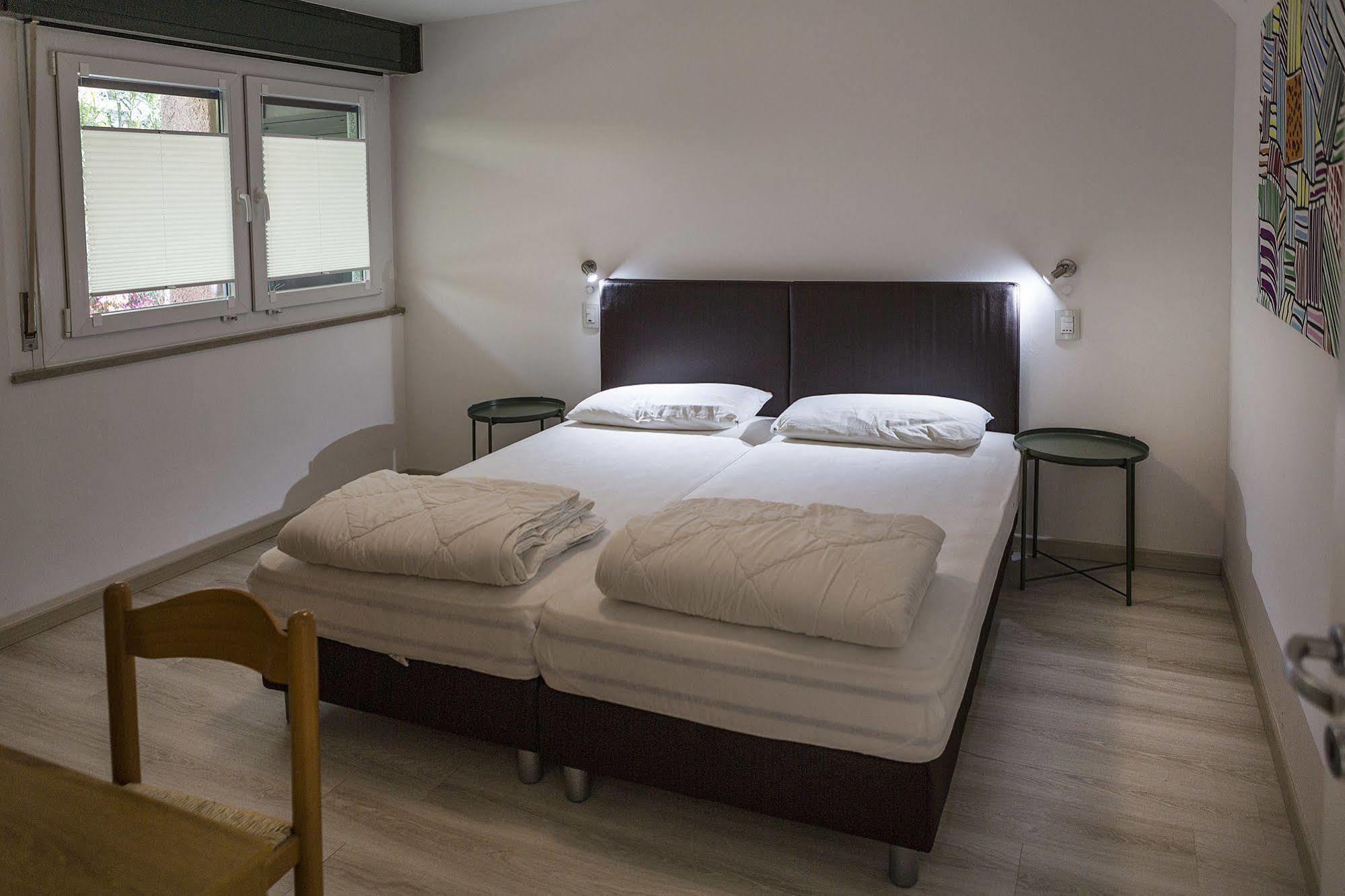 Residence Parco Lago Di Garda Malcesine Luaran gambar