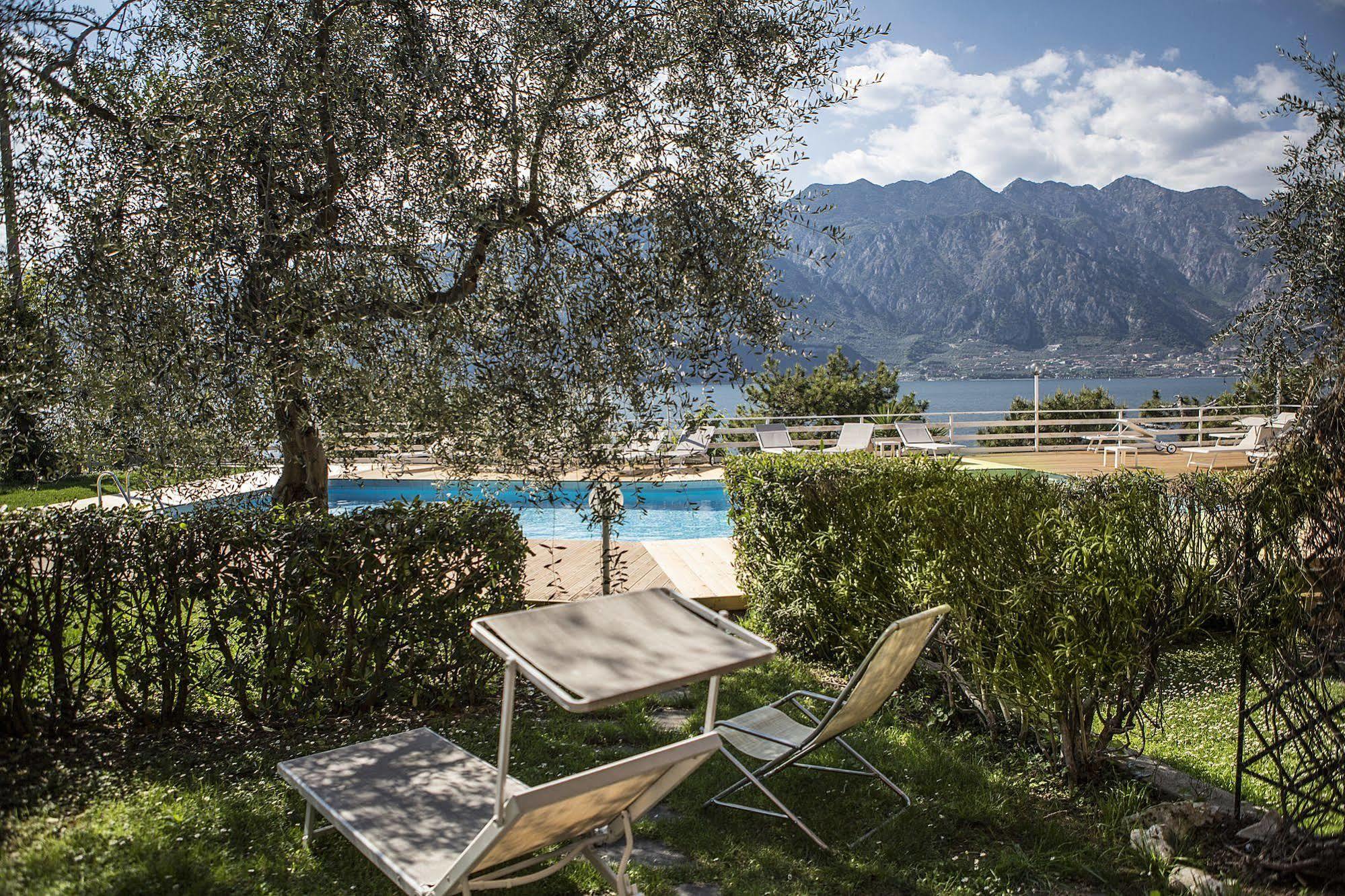 Residence Parco Lago Di Garda Malcesine Luaran gambar